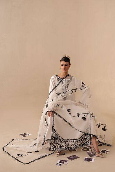 Picture of Swan Set